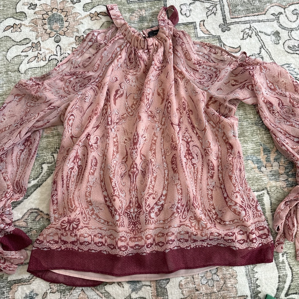 Elegant Pink Paisley Women's Top
